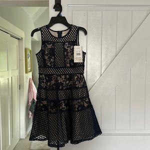 Perfect dress for the Holidays!